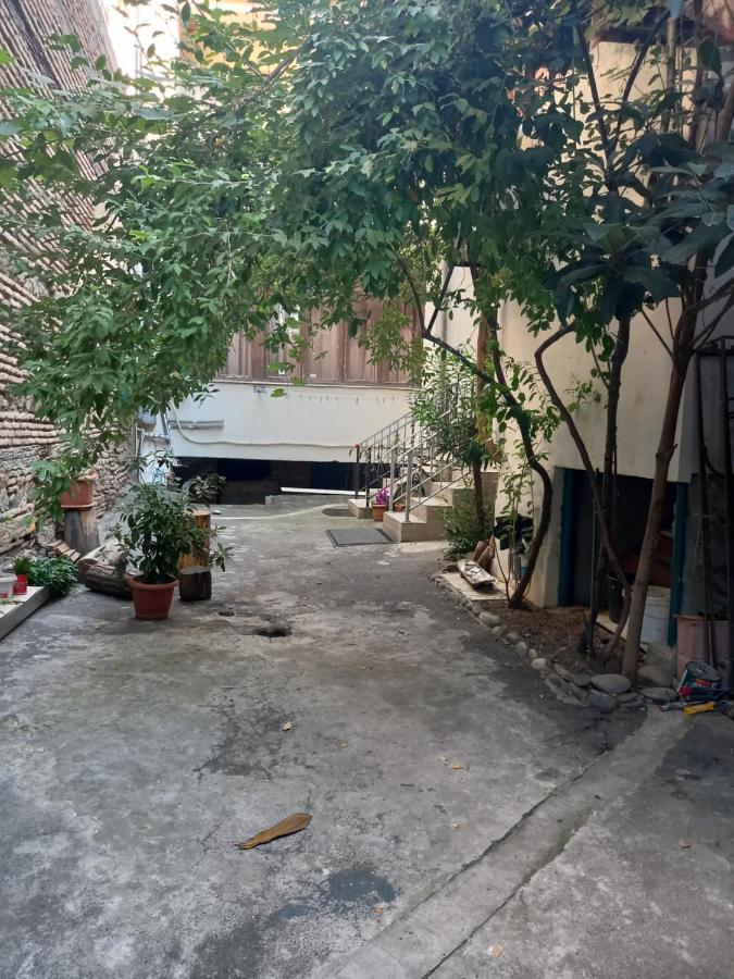 "Green Way" Guest House Tbilisi Luaran gambar